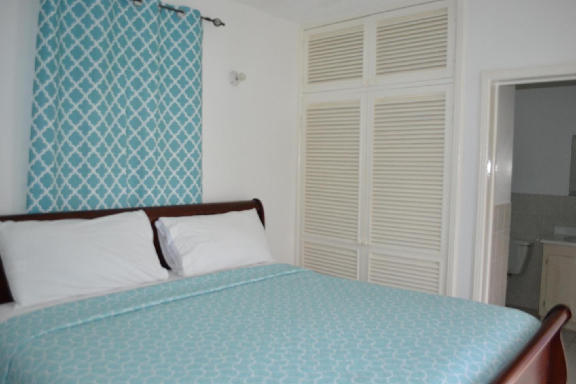 Sky Castles Apt H6 Ocho Rios Bagian luar foto