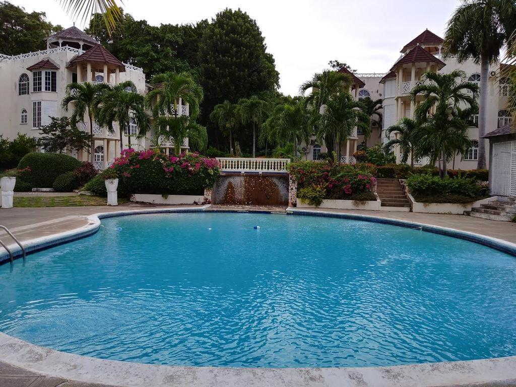 Sky Castles Apt H6 Ocho Rios Bagian luar foto
