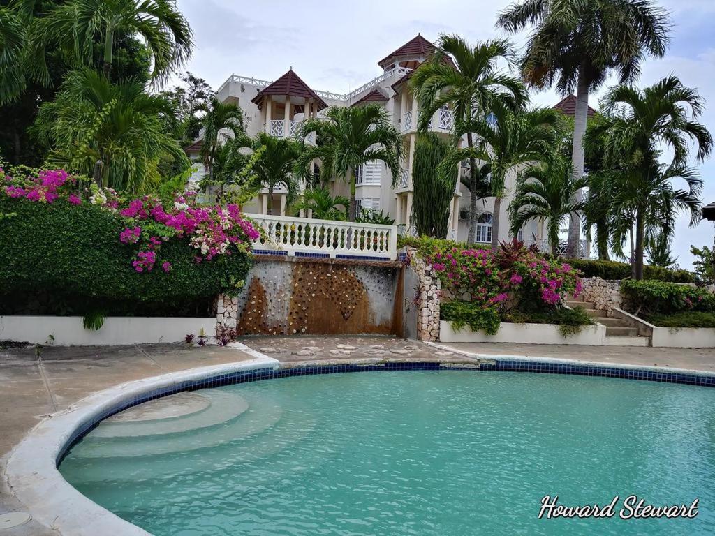 Sky Castles Apt H6 Ocho Rios Bagian luar foto